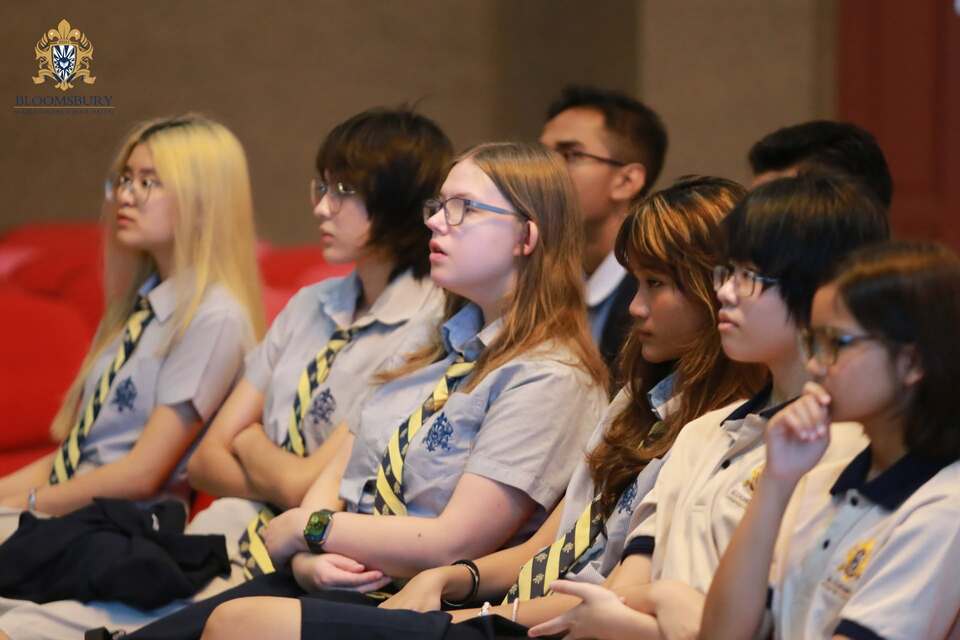 Exploring University Opportunities with Mahidol University